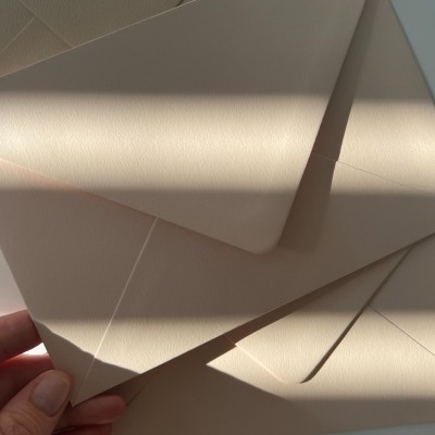 Neutral banker envelopes